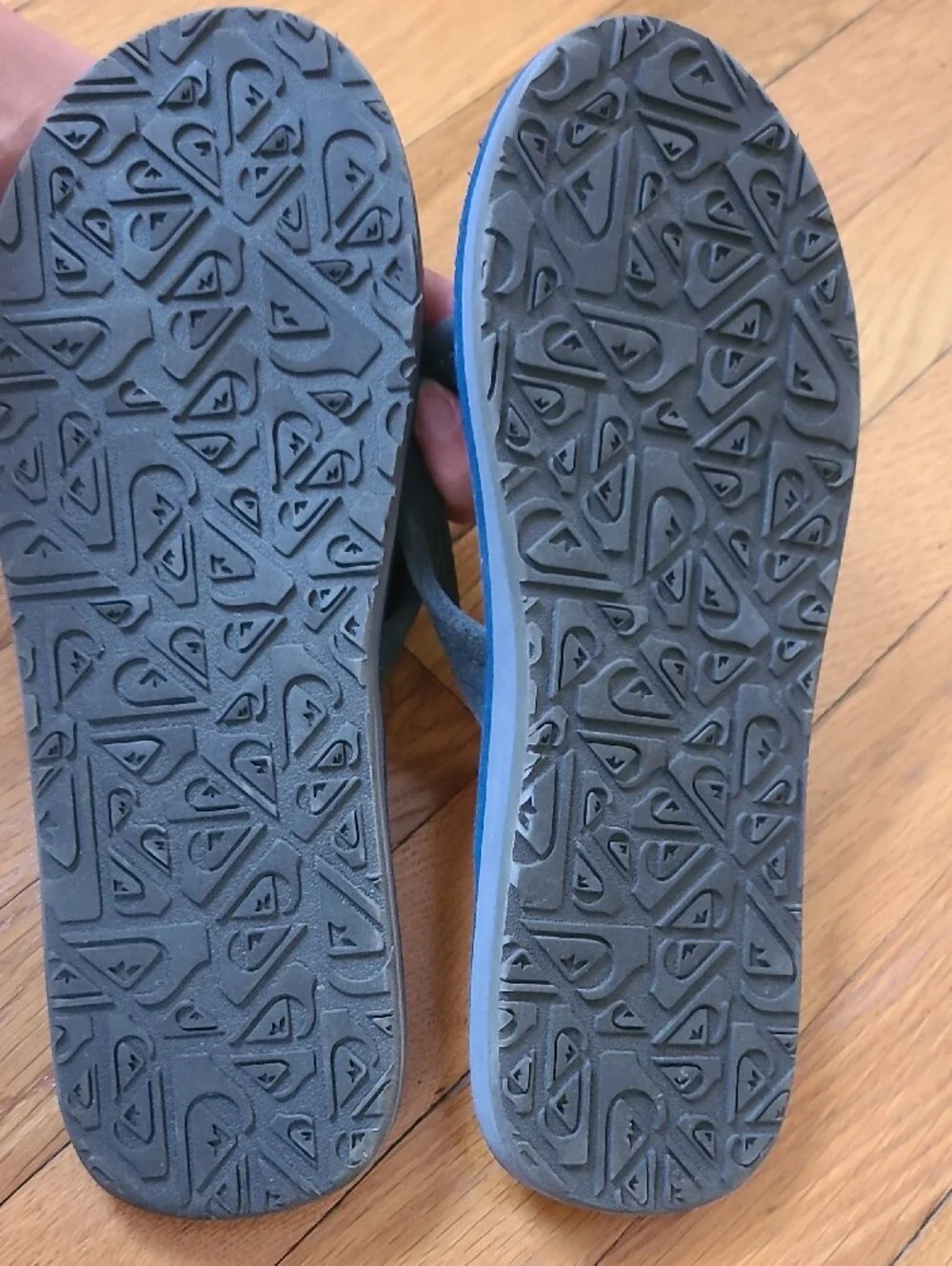 Quiksilver Men's Carver Suede Core Sandals